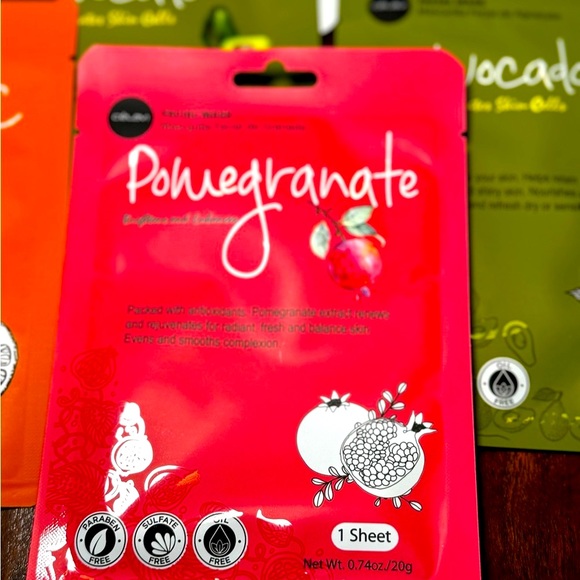 Lot of 30 brand new facial masks - Picture 3 of 4